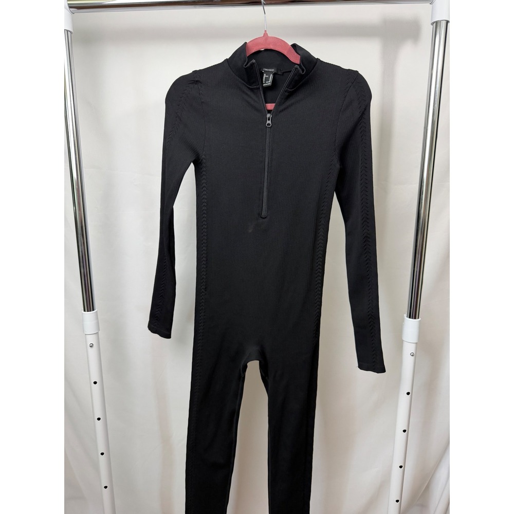 Forever 21 Womens Black Ribbed Knit Quarter Zip Long Sleeve Jumpsuit Size Medium